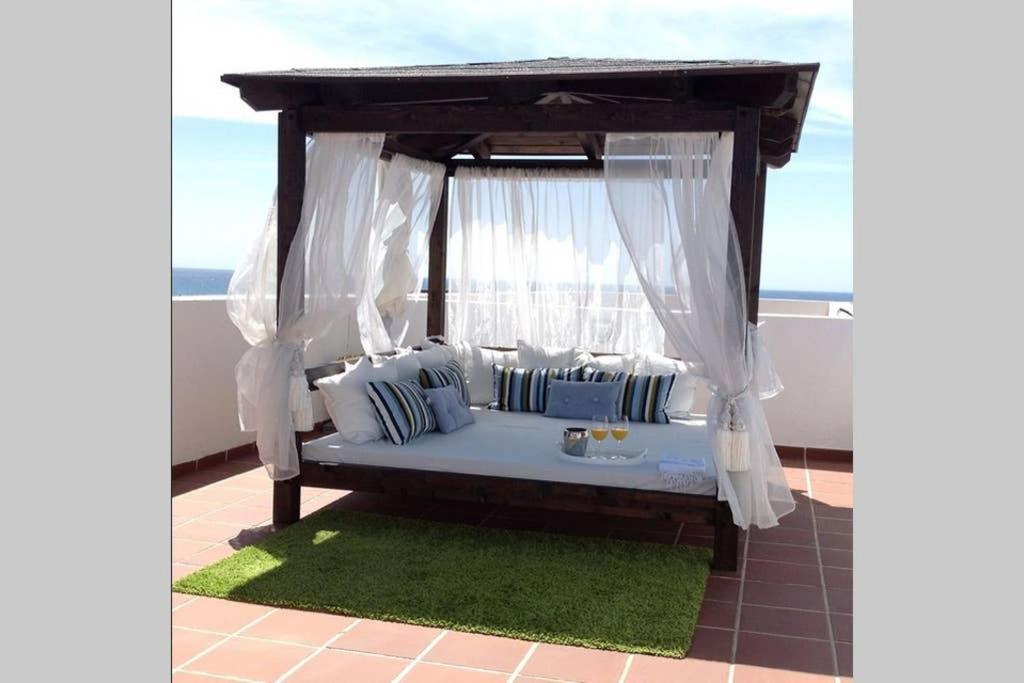Apartmán Atico En La Playa Con Piscina Y Golf